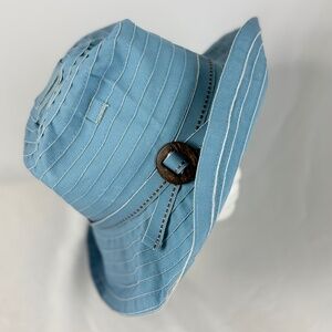 Sunday Afternoons Emma Bucket Hat M Light Blue Grosgrain Ribbon Packable EUC
